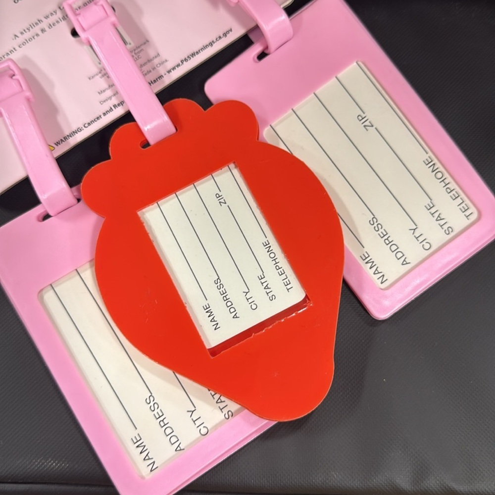 Kensie Strawberry Luggage Tags Pink And Red 3pc Set RT Lm - Picture 3 of 3